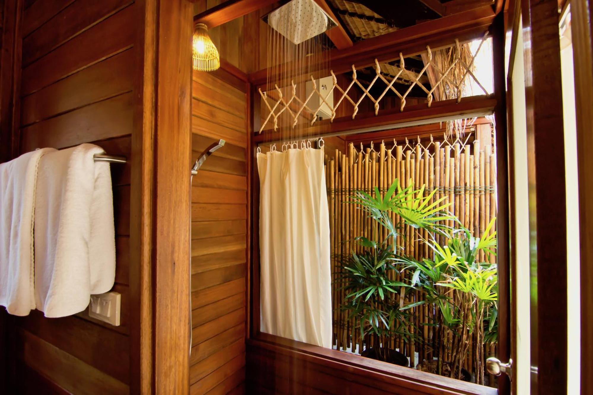 The Float House River Kwai Sai Yok Phòng bức ảnh